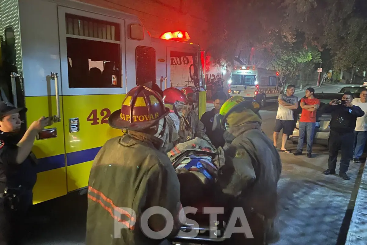 La mujer rescatada no presentó quemaduras, solo síntomas de intoxicación/Foto: Jorge López