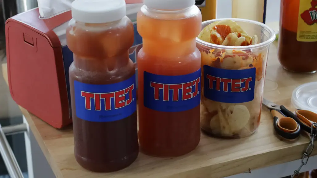 ¿Dónde tomar clamatos estilo Sabinas en Saltillo? Prueba los Tites