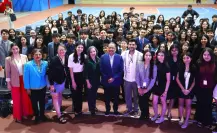 Andrés Mijes impulsa valores de liderazgo entre jóvenes en congreso estudiantil