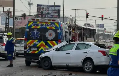 Hombre pierde la vida en fuerte choque en San Nicolás de los Garza