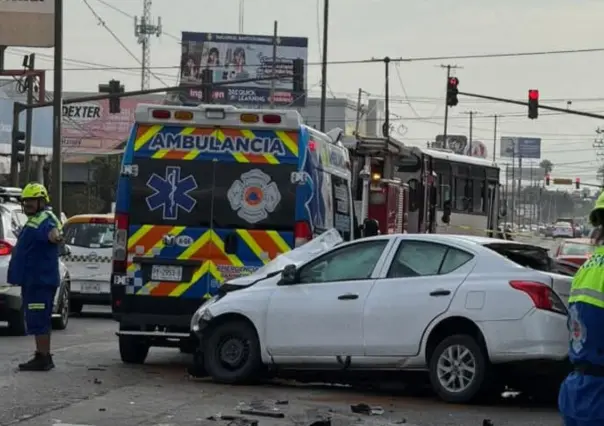 Hombre pierde la vida en fuerte choque en San Nicolás de los Garza