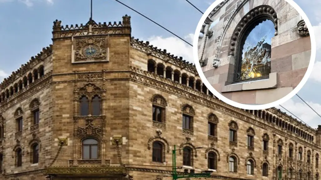Tras pelea con comerciantes ambulantes; feministas vandalizan el Palacio Postal en CDMX