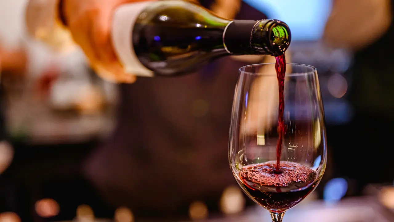 A partir del primer minuto de este sábado entra en vigor la ley seca en Durango. Foto: Canva.