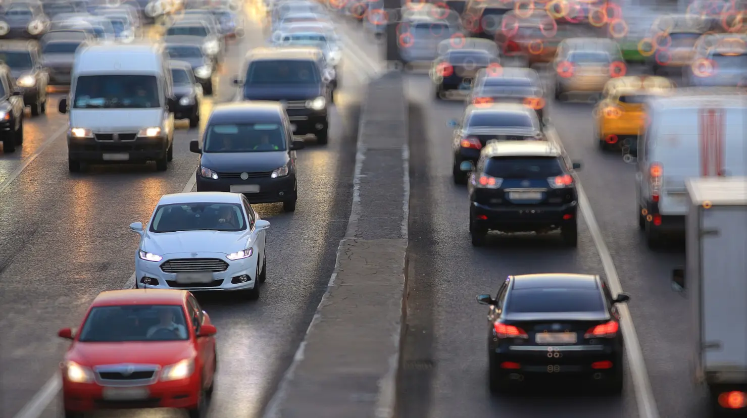Así puedes tramitar el permiso para circular sin placas en Colima. Foto: Canva