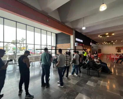 Cerrada la casilla especial de la Central en Saltillo; votantes comienzan a retirarse