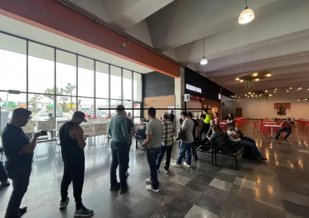 Cerrada la casilla especial de la Central en Saltillo; votantes comienzan a retirarse