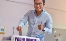 Félix Arratia vota en elección al Poder Judicial y llama a Juárez a participar
