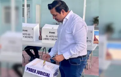 Jesús Nava emite su voto en histórica jornada de elecciones judiciales