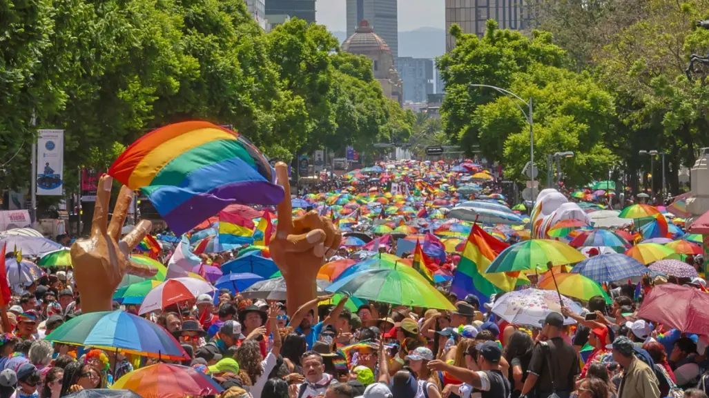 Congreso de CDMX impulsa la Marcha LGBTTTIQ+ como motor turístico y símbolo de derechos