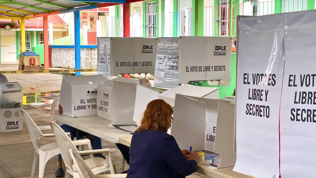 Muere mujer tras votar en Veracruz, OPLE reporta irregularidades en casillas