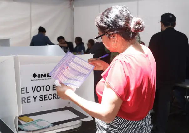 Roban boletas de casilla el sábado y las devuelven marcadas el domingo en Puebla