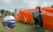 Rapiña tras registrarse la volcadura de un tráiler lleno de cerveza en la carretera Victoria-Monterrey