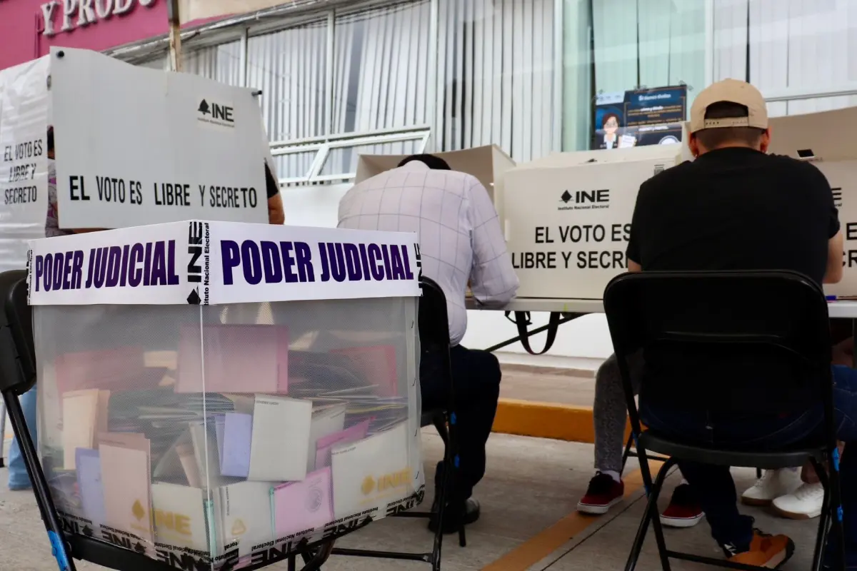 Personas votando en Veracruz Foto: X(Twitter) @INE_Veracruz