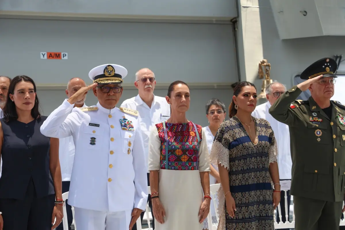Claudia Sheinbaum en el puerto de Acapulco Foto: SEMAR