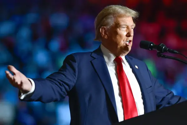 Donald Trump culpa a la política migratoria de Biden tras ataque en Boulder, Colorado