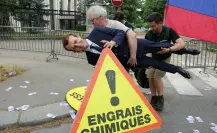 Roban figura de cera de Emmanuel Macron del museo Grévin en París