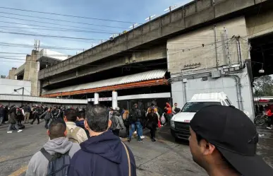 Lluvias colapsan Línea A y disparan tiempo de traslado en el oriente de CDMX