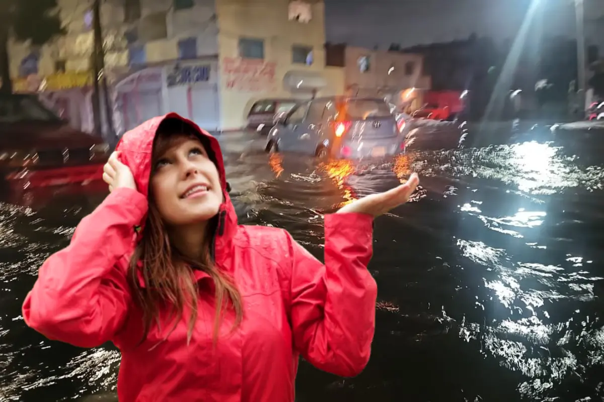 Mujer con impermeable frente a una calle inundada por las lluvias en CDMX. Foto: Luis Alfaro | Freepik | Canva
