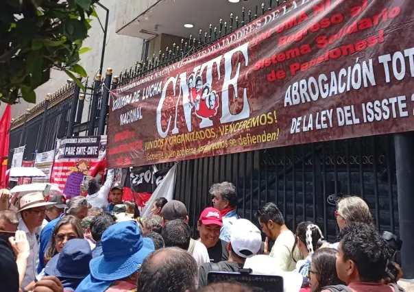 CNTE y Gobierno de México no llegan a acuerdo tras mesa de negocación; continúan paro nacional