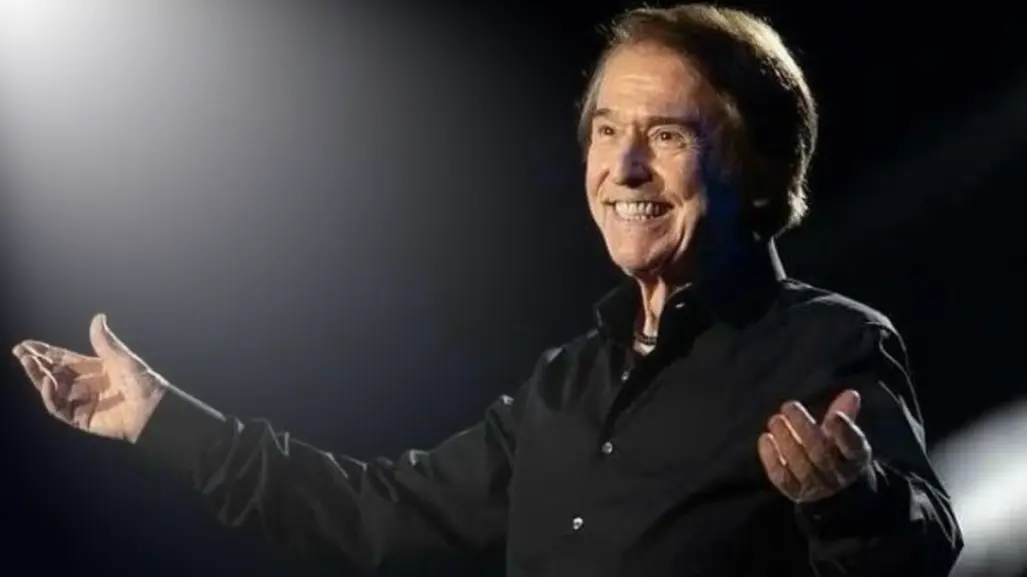 Raphael es declarado Persona del Año 2025 por los Latin Grammy: "es un honor que llevaré siempre en el corazón"