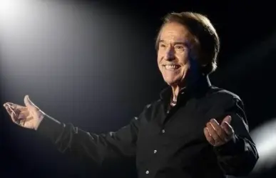 Raphael es declarado Persona del Año 2025 por los Latin Grammy: "es un honor que llevaré siempre en el corazón"