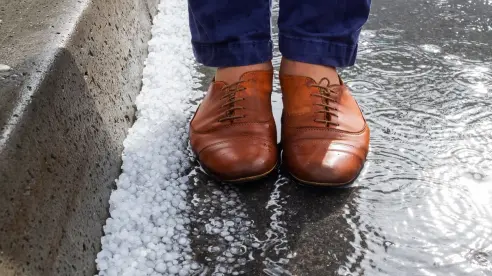 Este remedio casero protege tus zapatos de manchas  en la temporada de lluvias