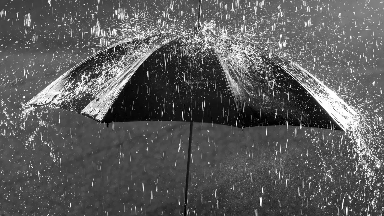 Este jueves 3 de junio se pronostican tormentas eléctricas intensas en el Valle de Toluca, con lluvias por la tarde y cielo mayormente nublado durante el día. Foto: Canva