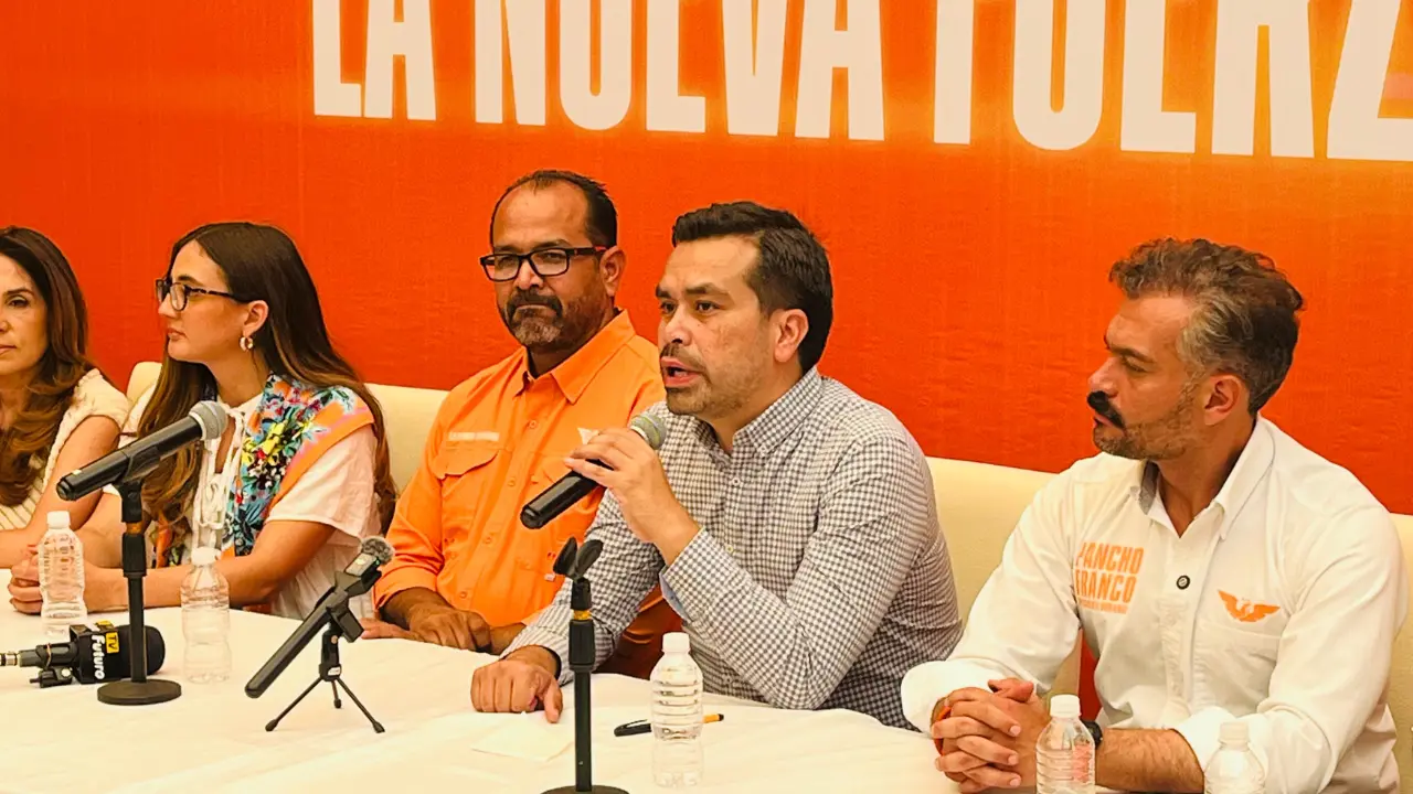 Jorge Álvarez Máynez se dijo contento con los resultados obtenidos en la elección en Durango. Foto: Jesús Carrillo.