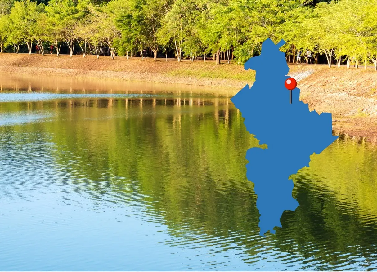 Este municipio es uno de los más jóvenes de Nuevo León, y cuenta con algunas actividades como la pesca por su presa. Foto: Canva.