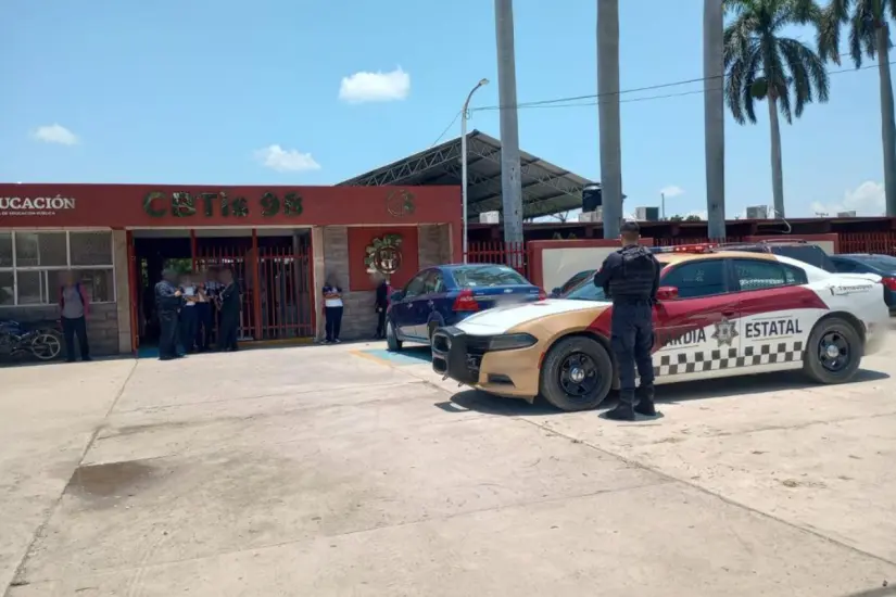 Se mantendrán vigiladas las escuelas en el estado | Foto: FB
