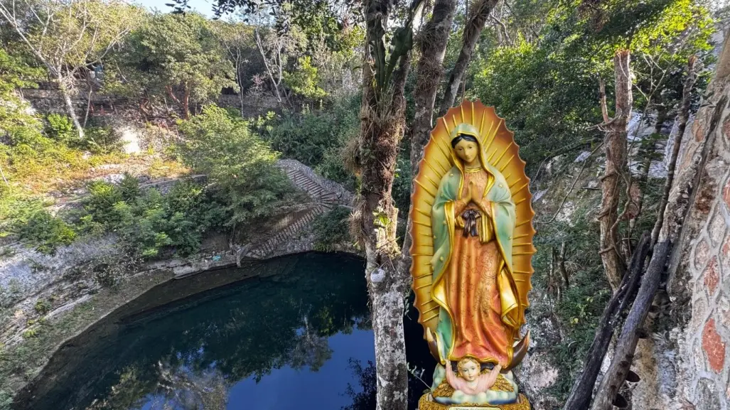 En este cenote en Yucatán hay un altar natural de la Virgen de Guadalupe