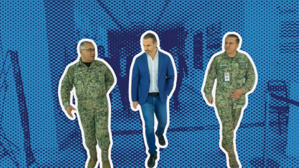 Adrián de la Garza recorre el Hospital Militar Regional en Monterrey