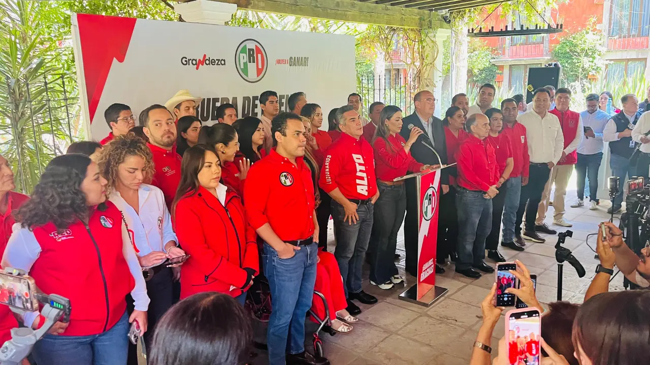 Alito Moreno regresó a Durango para festejar el triunfo en las elecciones. Foto: Jesús Carrillo