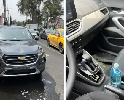 Por inundaciones debido a las lluvias en CDMX camioneta es abandonada quedando inservible