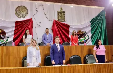 Congreso del Estado rinde homenaje en memoria de personas que murieron en Hualahuises 