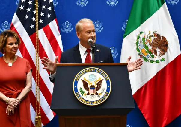 Embajador de EU pide unidad a México para enfrentar amenazas de China