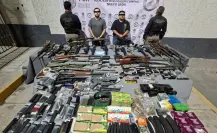 Cateos en Monterrey terminan con 3 detenidos y decomiso de gran arsenal