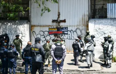 Operación Restitución en Edomex asegura 59 propiedades; esto hallaron en las viviendas