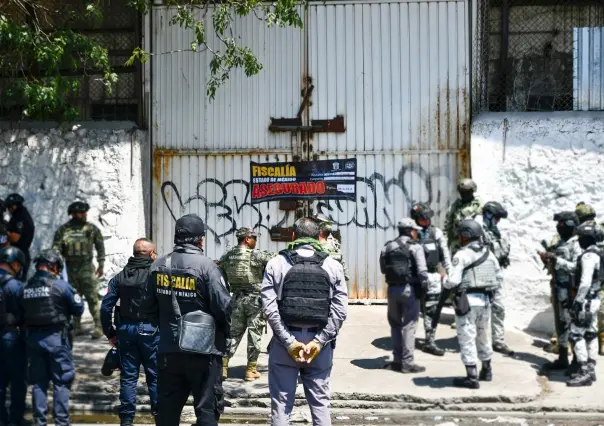 Operación Restitución en Edomex asegura 59 propiedades; esto hallaron en las viviendas