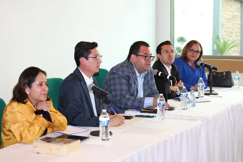 La universidad anuncia acciones concretas como descuentos en inscripciones y reformas al Estatuto. Imagen: UAEMÉX