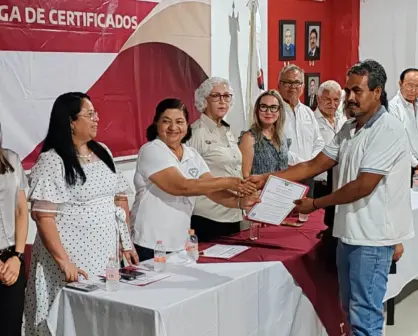 ITEA entrega 150 certificados de educación básica en Tamaulipas