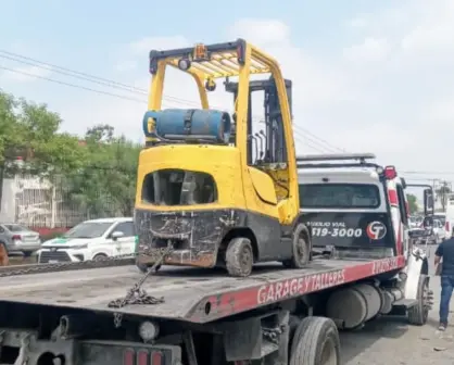 Localizan tractocamión con reporte de robo tras cateo en Escobedo