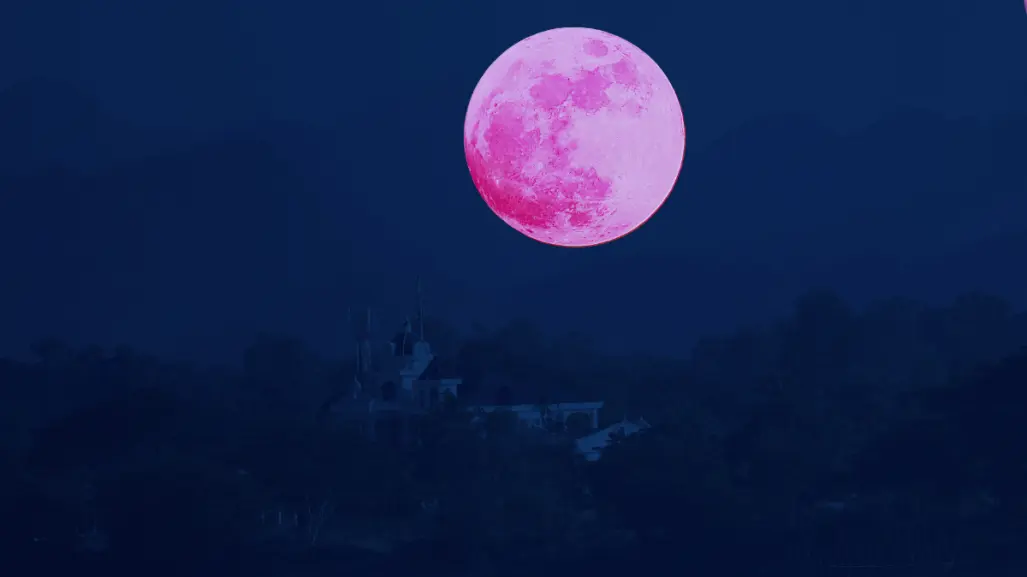 Luna de Fresa 2025: ¿por qué se le llama así y cuál es su significado?