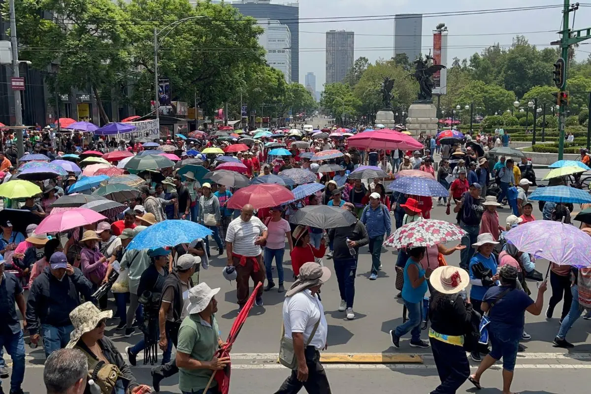 Marcha de la CNTE en CDMX. Foto: Mario Flores