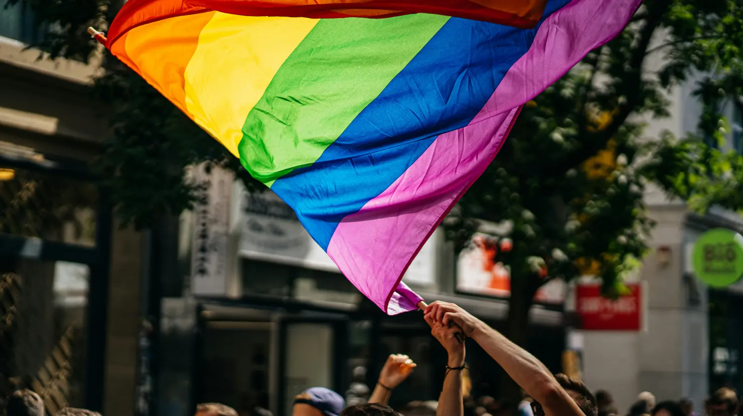 ¿Qué artículos son los más buscados durante el Mes del Orgullo?. Foto: Unsplash
