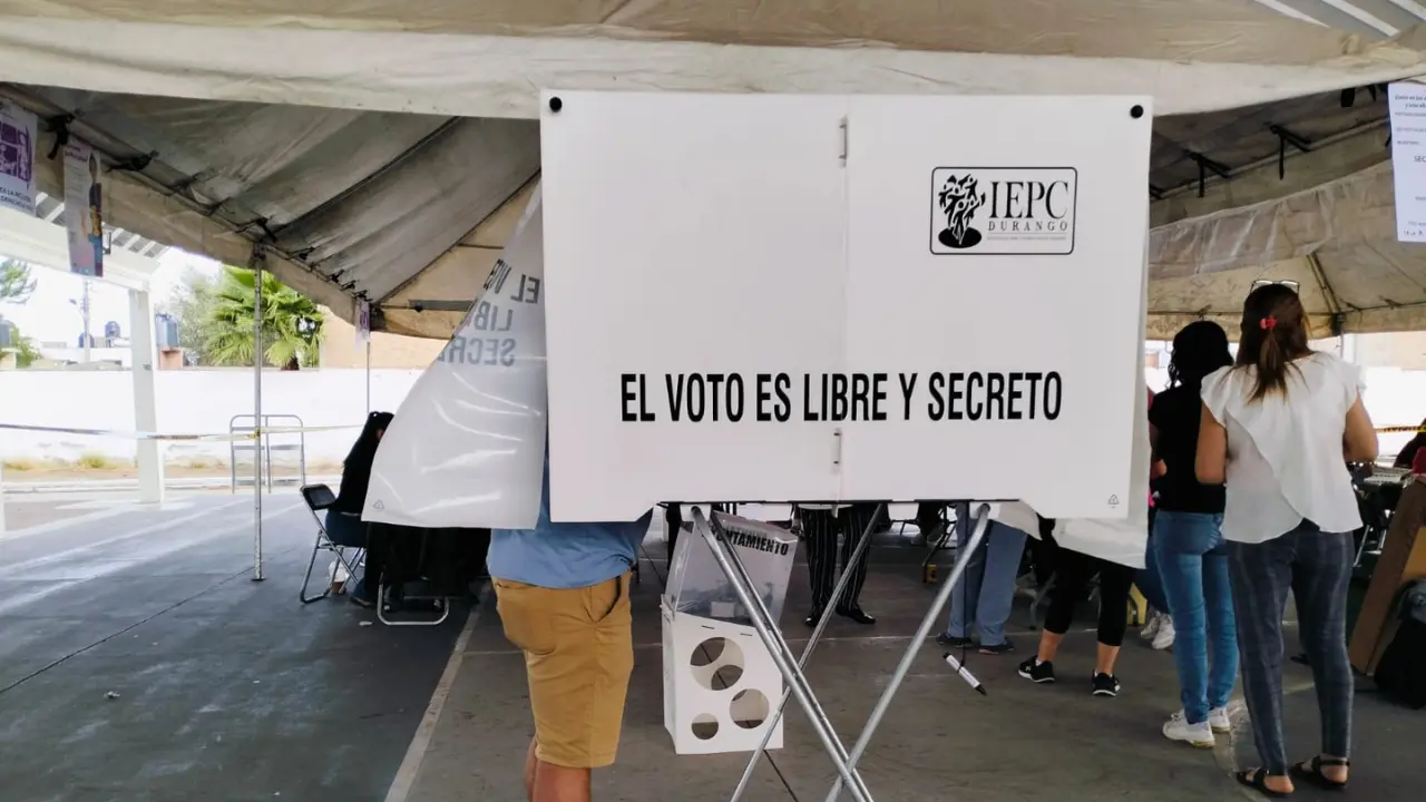 La votación en un municipio de Durango está muy cerrada entre las cuatro candidaturas. Foto: Citlalli Zoé Sánchez