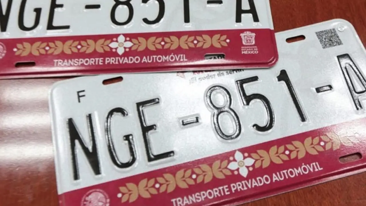 Placas vehiculares personalizadas en Edomex: así puedes elegir la combinación que quieras. Foto: Gran Angular/@FinanzasEdomex