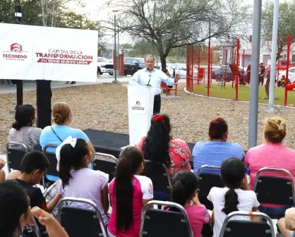 Andrés Mijes inaugura tres Plazas de la Transformación en Escobedo