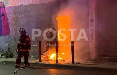 Incendio en casa abandonada desata caos en el centro de Monterrey