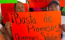Telesecundaria del poblado 5 de Mayo se manifiesta en Congreso del Estado por esta razón